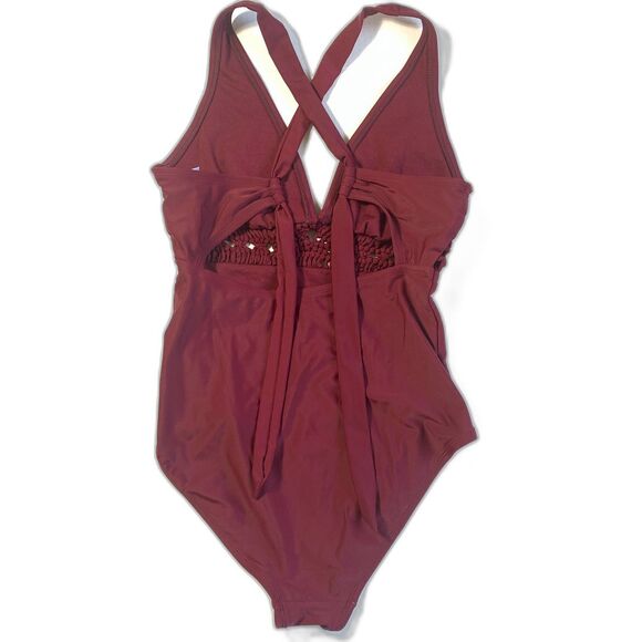 Kona Sol Burgundy Women's Macrame Medium Coverage One Piece Swimsuit Size S - Picture 2 of 9